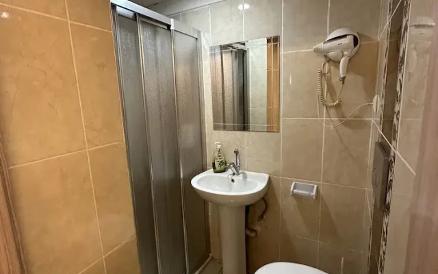 Ferah Hotel