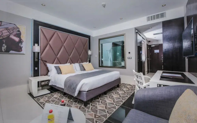 Krystal Palace Douala