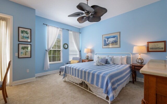 Sunkissed 3 Bedroom Townhouse by RedAwning