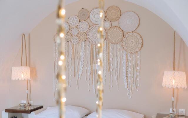 Gorgona Traditional 1