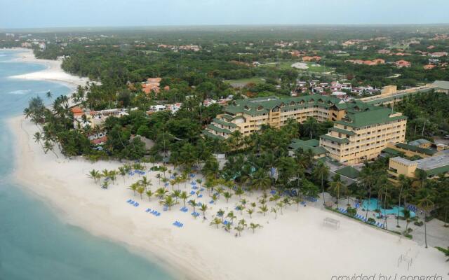 Coral Costa Caribe Beach Resort - All Inclusive