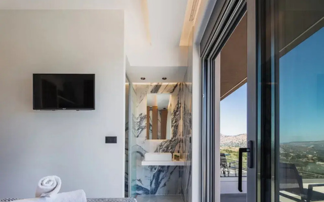 Four Horizons Luxury Villas