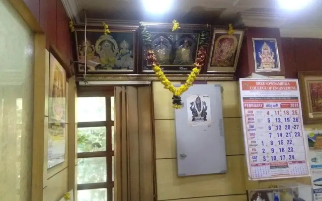 Hotel Adithya
