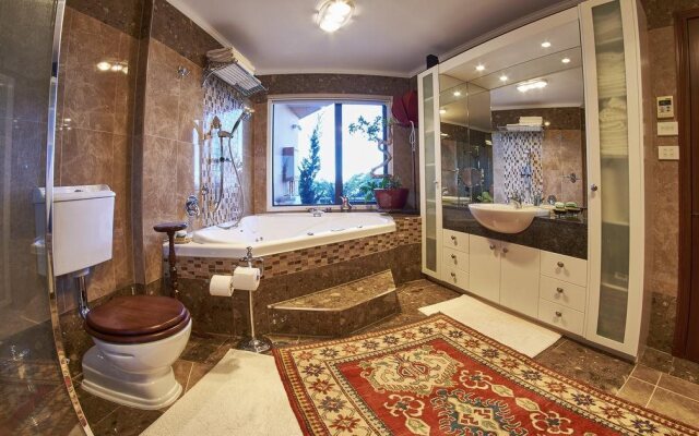 Zenith Boutique Lodge & Spa