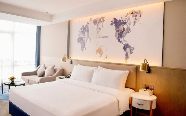 Kyriad Marvelous Hotel (Changning Zhongyin Times Plaza)