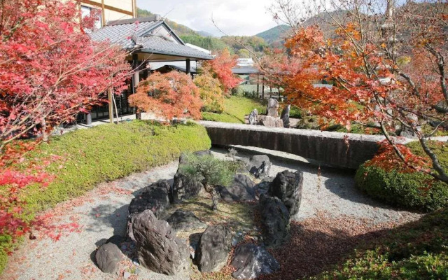 Yuttarino-Sato Inaka