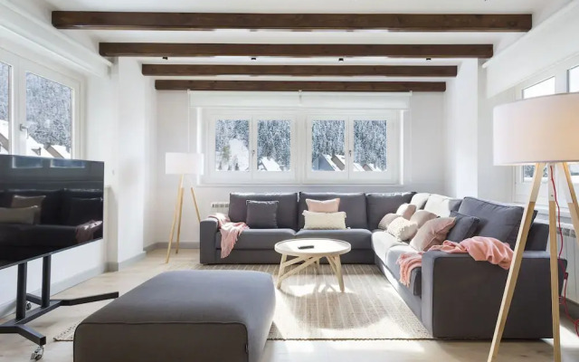Luderna - Apartamento con Terraza Bonaigua B1 Joanchiquet