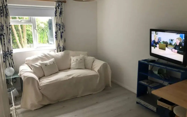 Self Catering Private Annex Near Ferndown