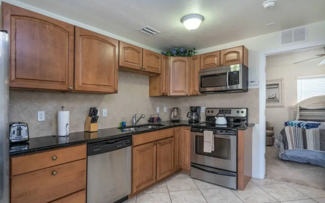 Gulf Breeze Bungalows