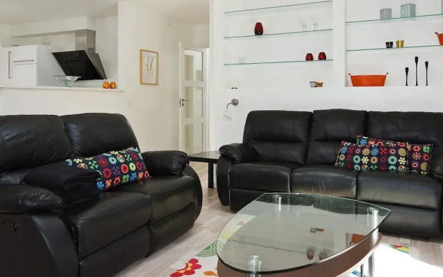6 Person Holiday Home in Hadsund-by Traum