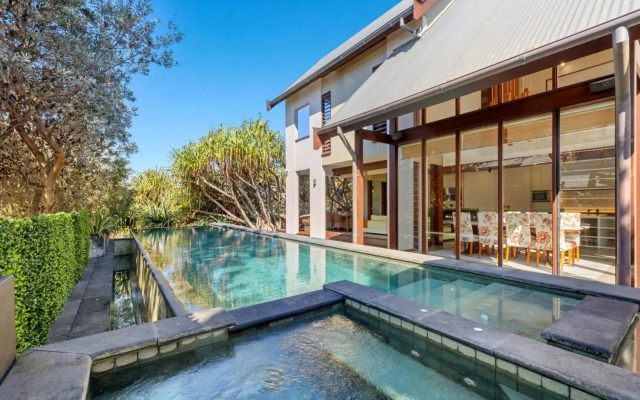 Kingscliff Balinese Beachfront Retreat