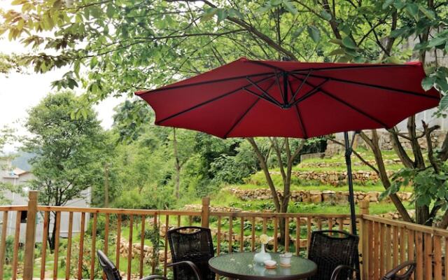 Zhangjiajie One City One Inn