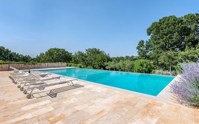 Tenuta Diciassetteconi Trulli With Pool