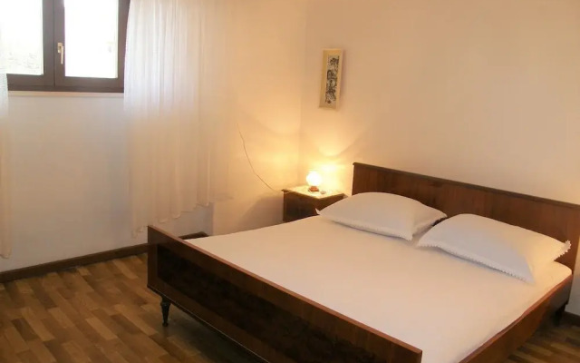 Apartment and Rooms Gasperov