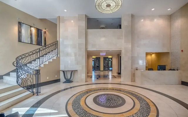 Thomas Circle Apartments by Global