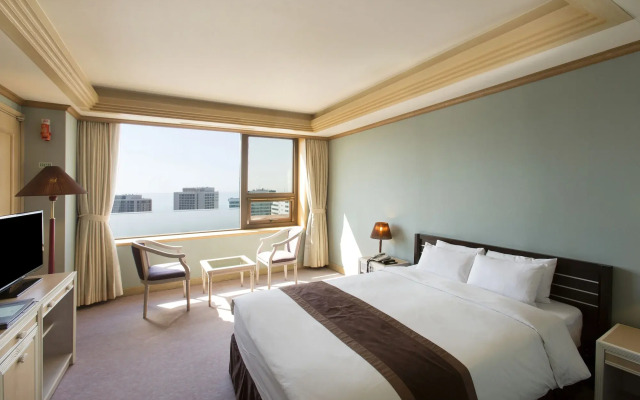 Libero Hotel