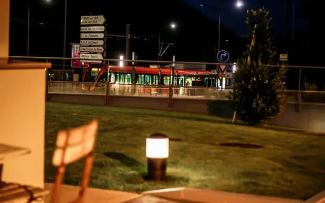 H24 HOTEL Le Mans
