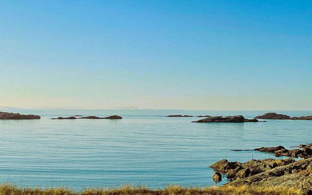 Amazing Home in Farsund With Wifi and 5 Bedrooms