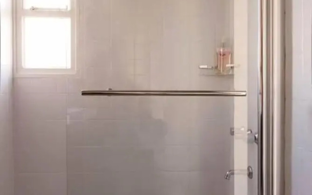 Confortable Bien Ubicado con Balcon Reco