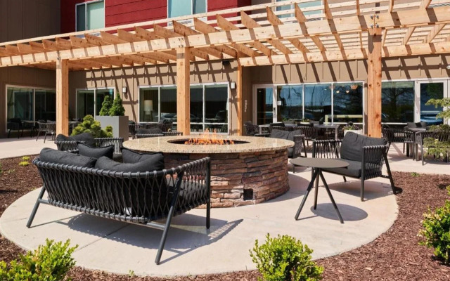 Towneplace Suites by Marriott Hixson