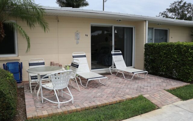 Jamaica Royale - 028 - 1 Br Condo