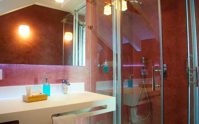 Overland Suites Catedral Luxury Apartments