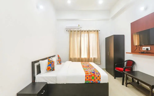 Fabhotel Trayamb