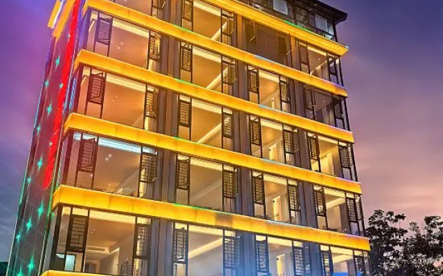 Nanshan Ziyang Peak Resort Hotel — 2-star hotel in Shaoyang