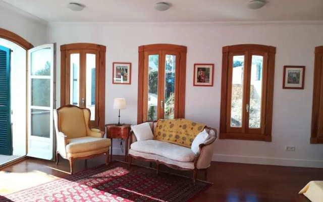 Guest house of Villa Tamarit
