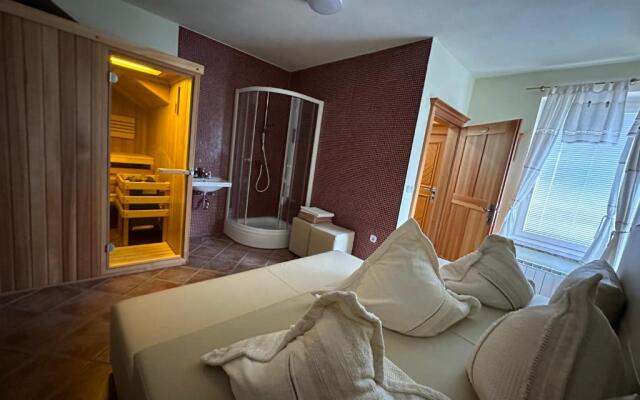 Villa Angelina Bed  Breakfast