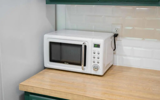 Lovely Oasis on Tunnel Vision Trail