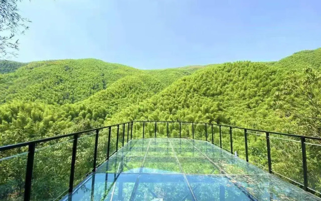 Moganshan Mountain Farmhouse