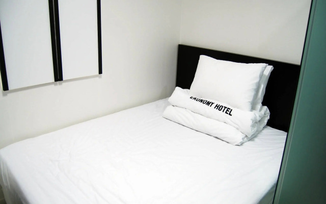 Ekonomy Hotel Nampo