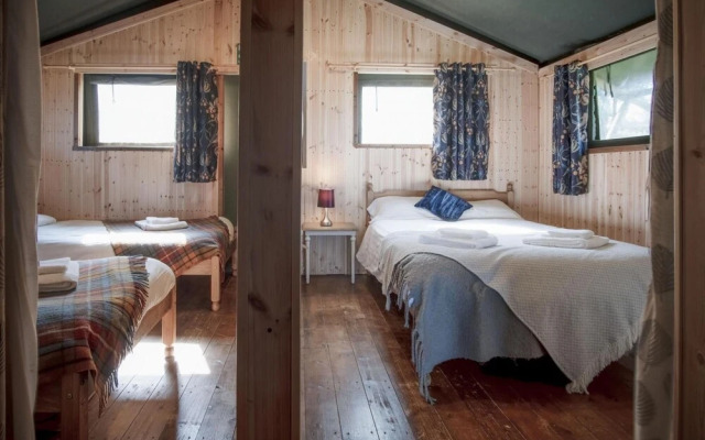 Three Cliffs - Safari Glamping Tent - Llangennith