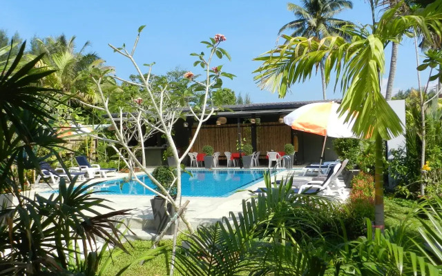 Loft Garden Villa @ Bangsak