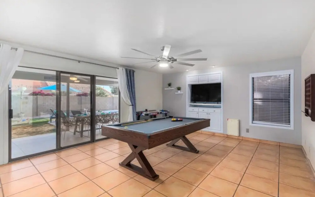 Grandview Scottsdale 4 Bedroom Home by Redawning