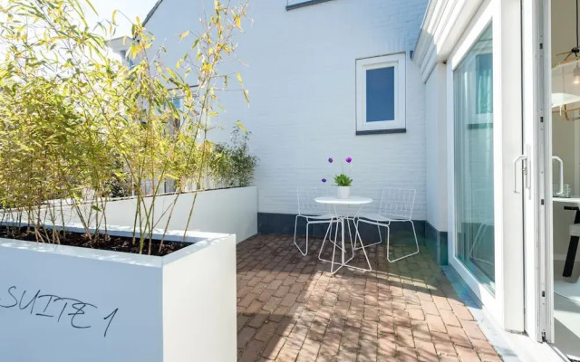 Pleasaing Holiday Home in Oostkapelle With Garden