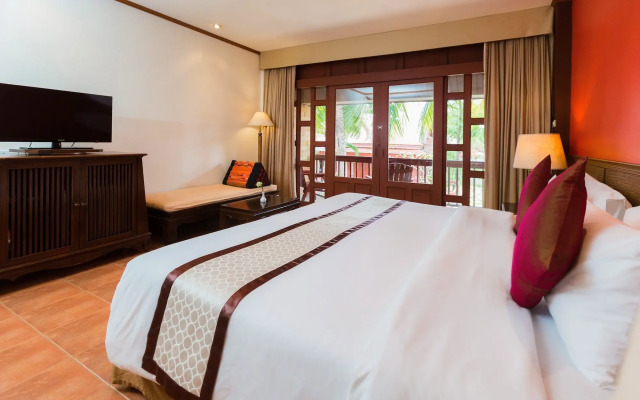 Ma Doo Bua Phuket (มาดูบัวภูเก็ต)
