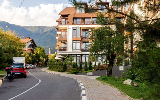 Море апартаментов на Турчинского 10