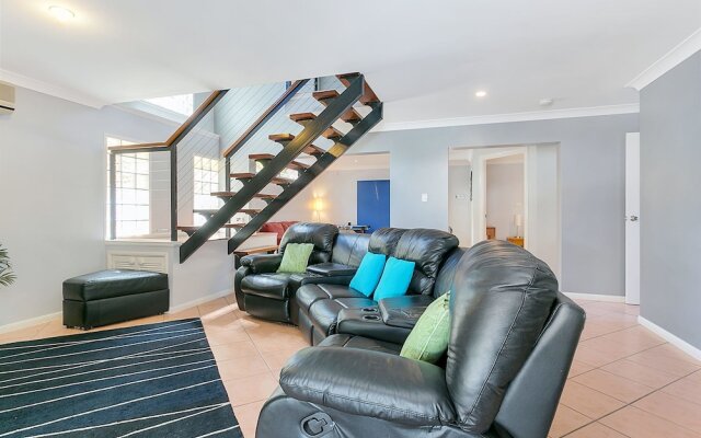 Aussie Beach House