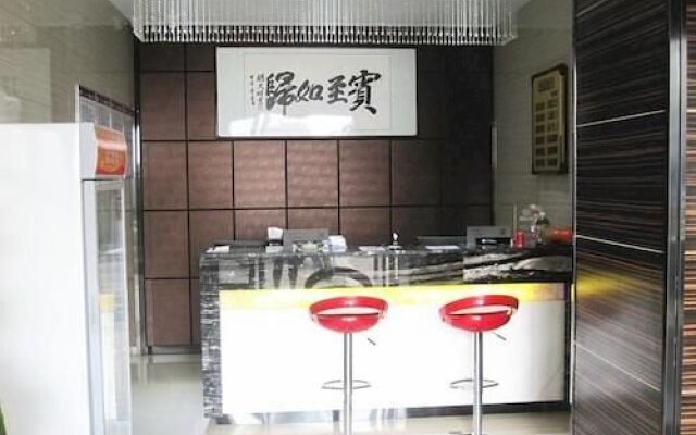 Set Chain Hotel