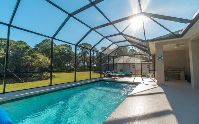 Suite Dreams Guesthouse aka Care Takeover Home