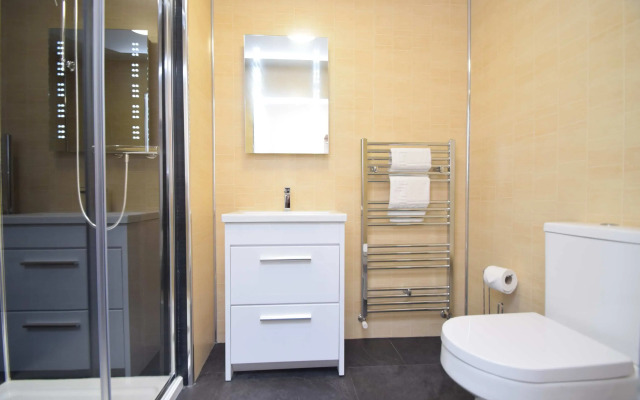Rosedene Highland House - Emperor Apartment 2