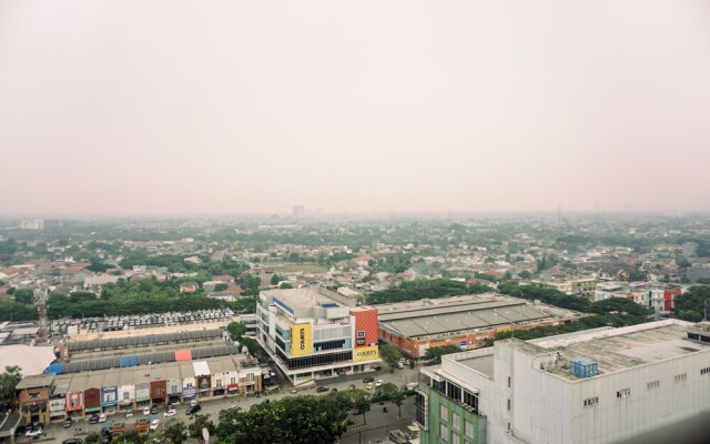 Stunning Studio Transpark Bintaro Apartment