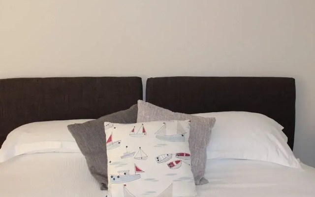 Orchard Garden Apartment