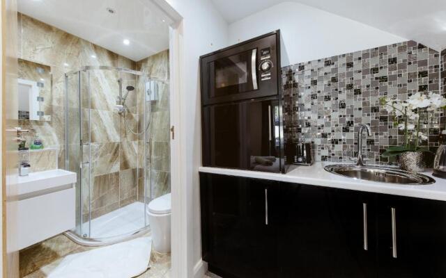 Modern city centre studio apartment