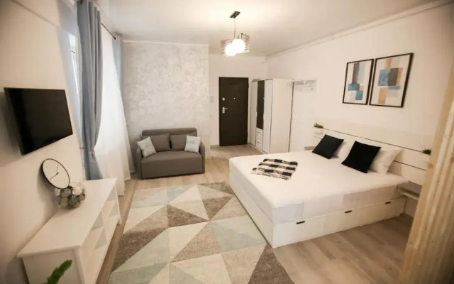 Premium Studios Mamaia Nord - Marea la 50m
