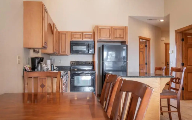 The Lodges at Table Rock Lake by Capital Resorts