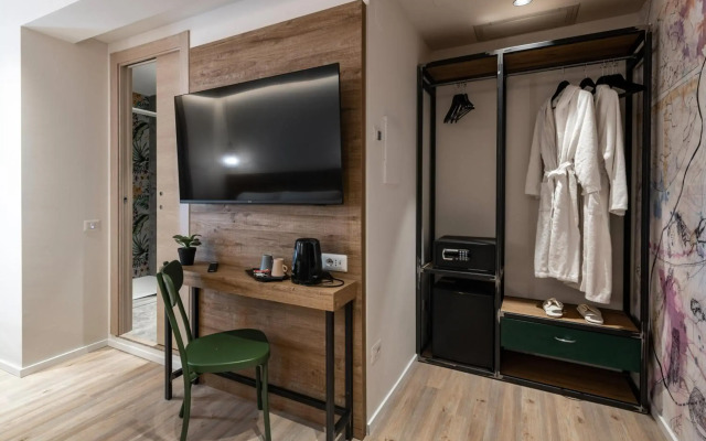 Catignano Hotel