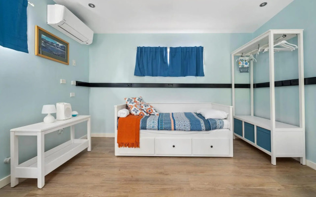 ORION BLUE BEACH STAY Vincentia 4pm Check Out Sundays